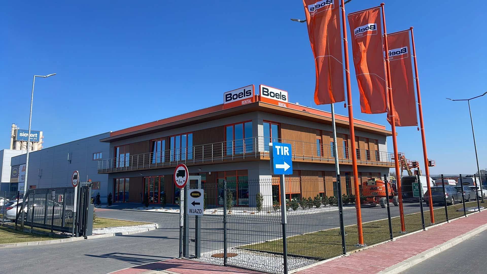 Kompleksowy branding 360°. Różne firmy, jeden standard SEWTEAM
