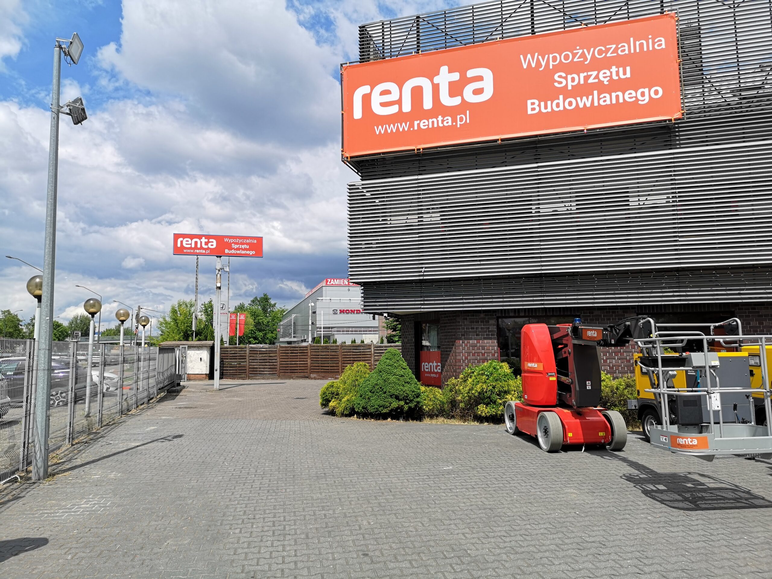 Kompleksowy branding 360°. Różne firmy, jeden standard SEWTEAM