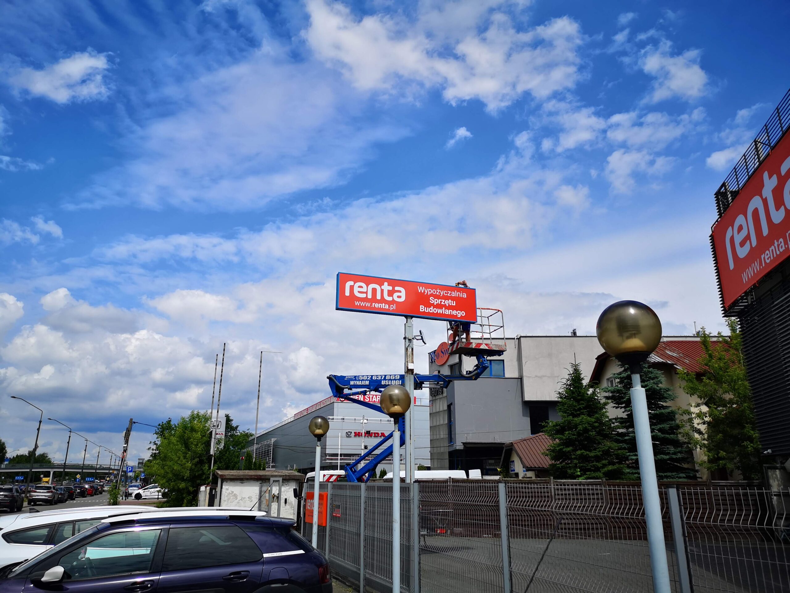 Kompleksowy branding 360°. Różne firmy, jeden standard SEWTEAM